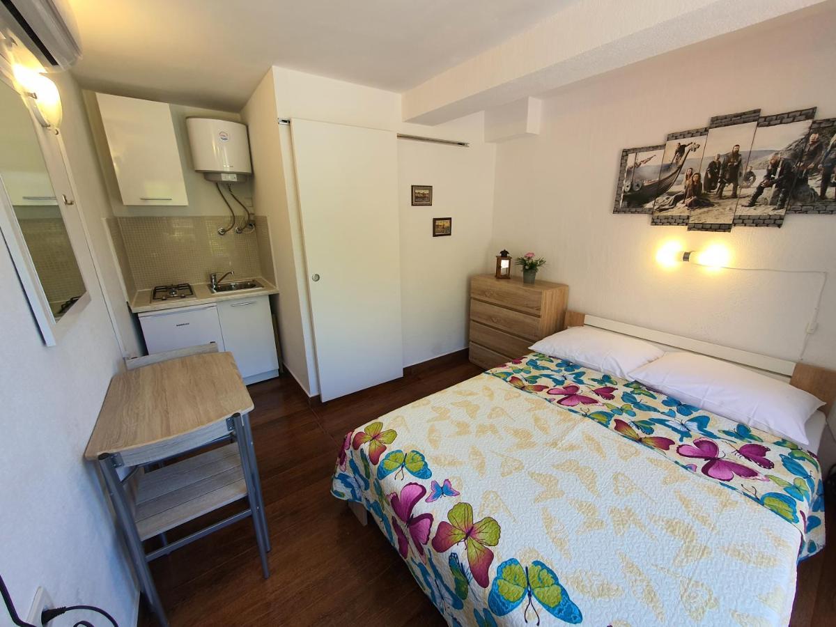 Apartments - Buffet 2B Sveti Juraj Bagian luar foto